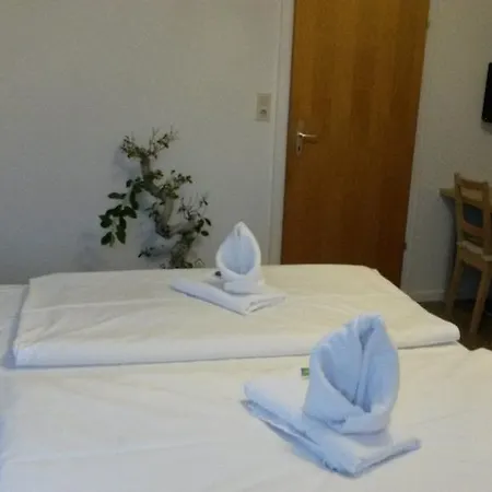 בית הארחה Zur Post