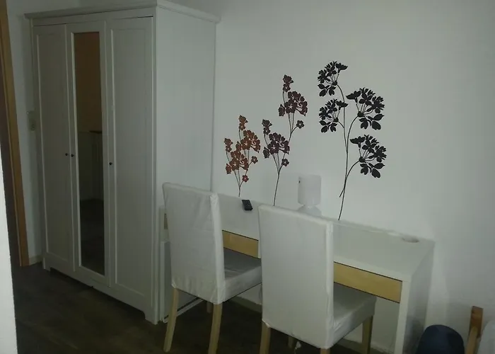 Zur Post Konukevi 2*